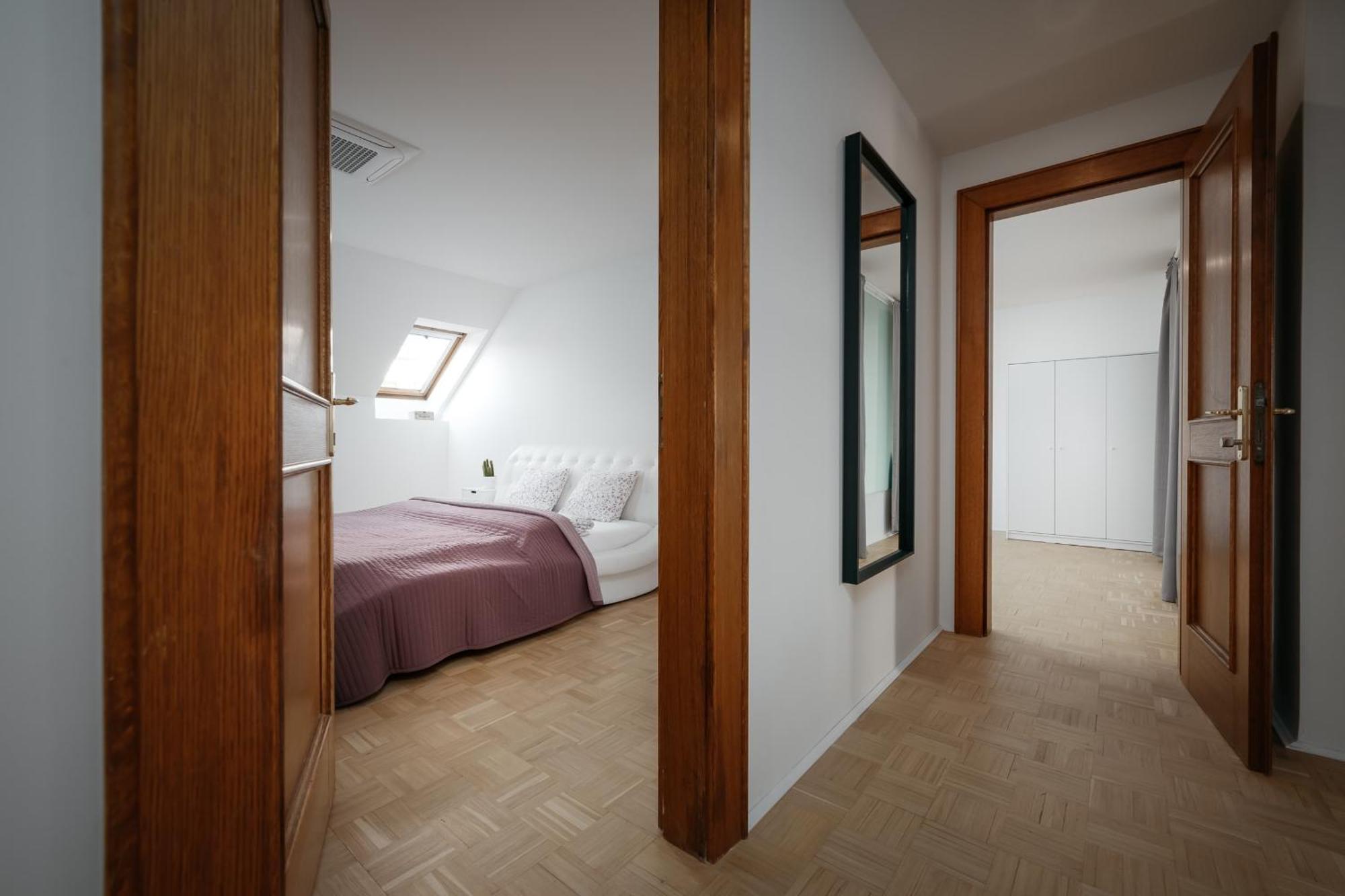 Dot 3 Bdr Apartment With Tyn Cathedral View & Ac プラハ エクステリア 写真